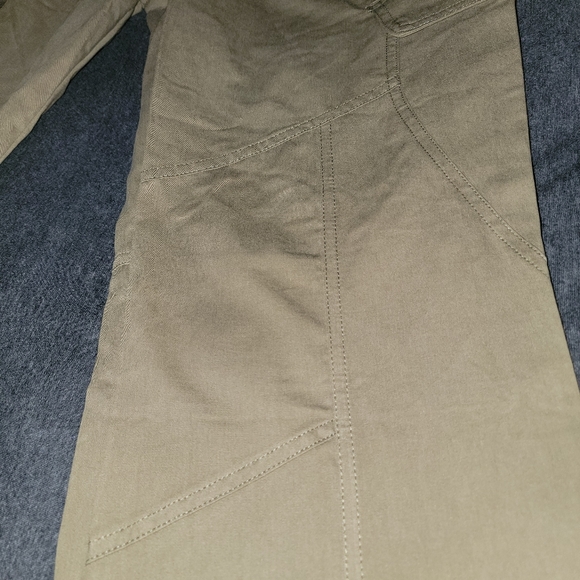 Boot Cut Button Cargo Pants - XL - Khaki Green - Picture 7 of 11